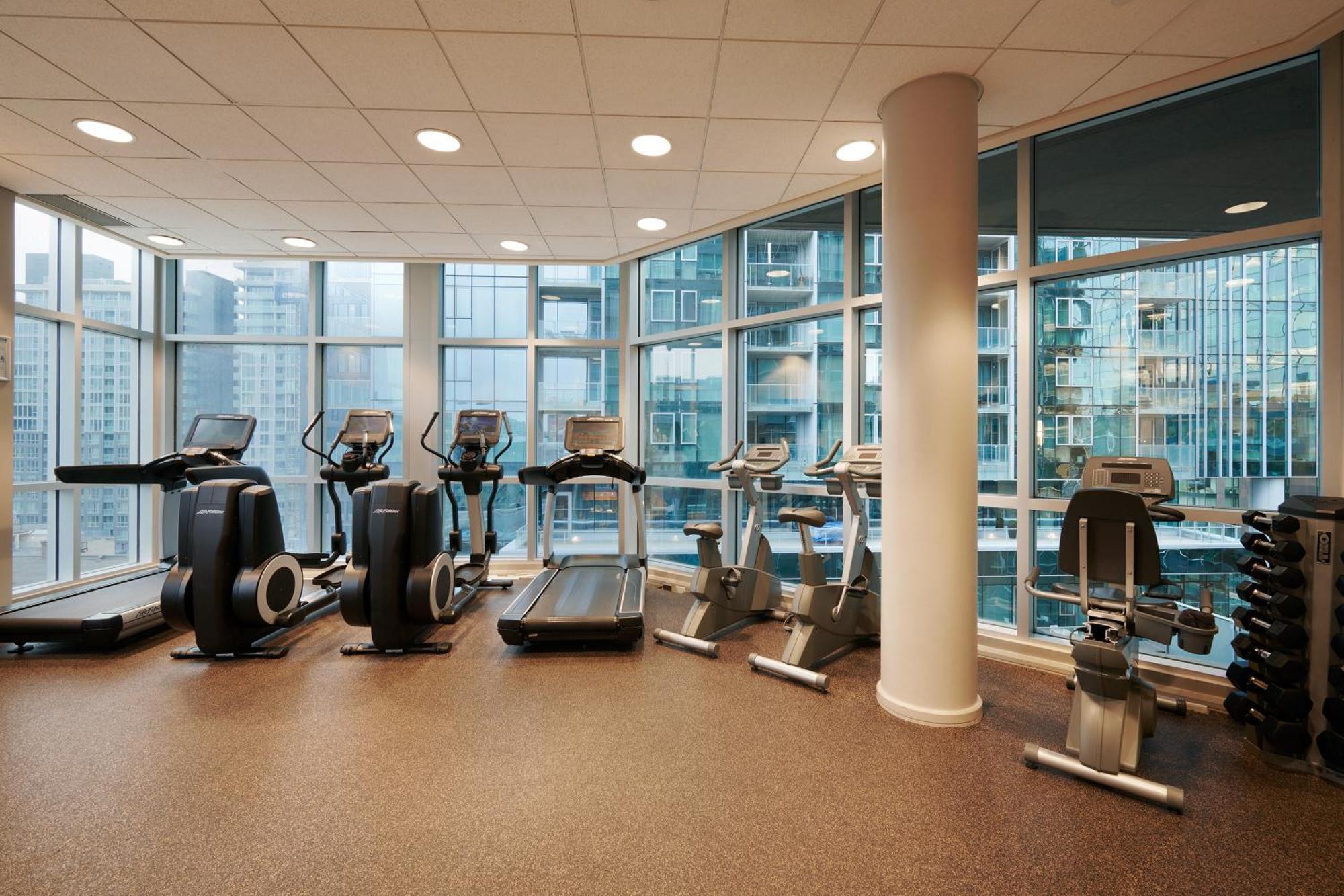Le Crystal Hotel 5*